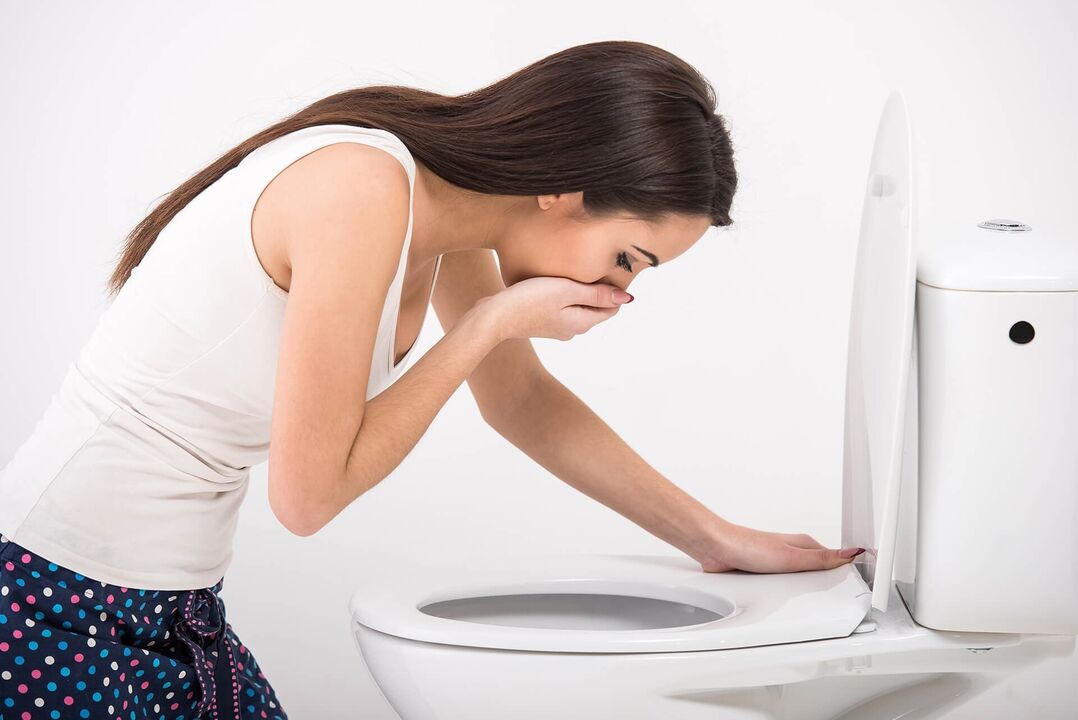 nausea due to the presence of worms in the body